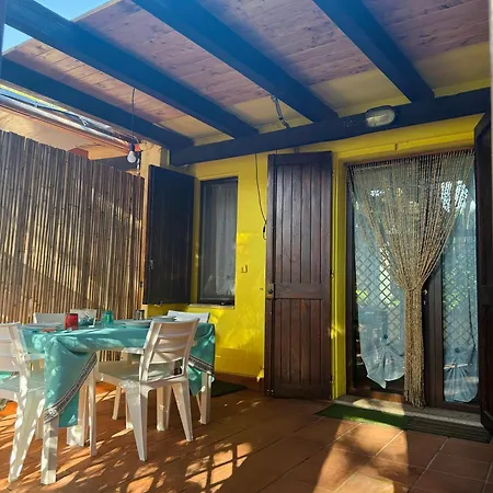 Rainbow House Pinus Village * Fort Village