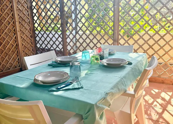 Apartment Rainbow House Pinus Village Fort Village